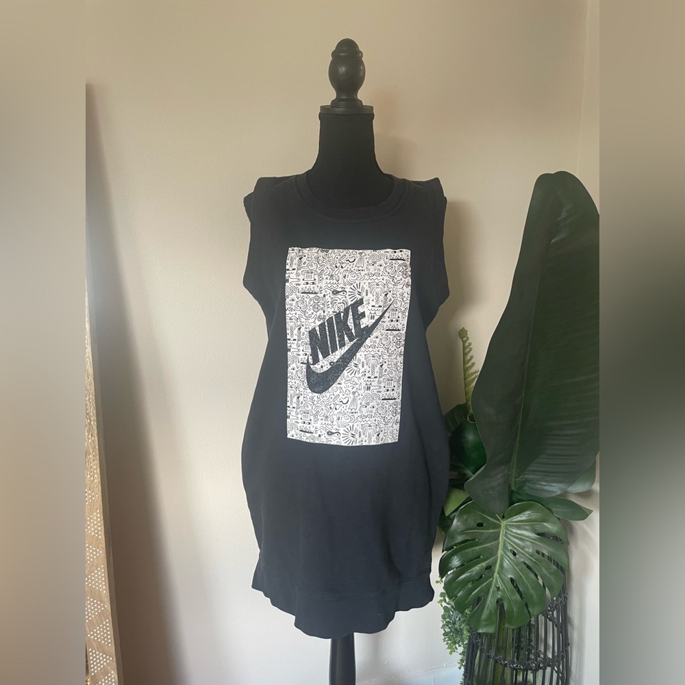 Nike Black Sleeveless Graphic Dress with White Logo Panel